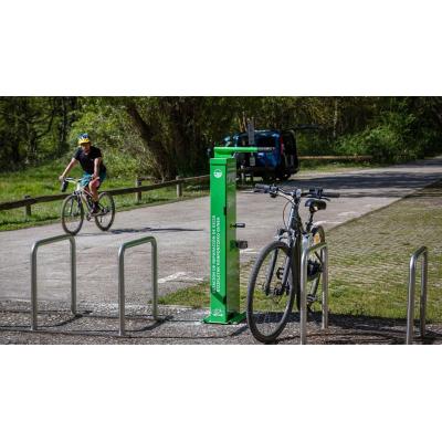 Cinco nuevas estaciones de reparación de bicicletas en la Comarca de Pamplona