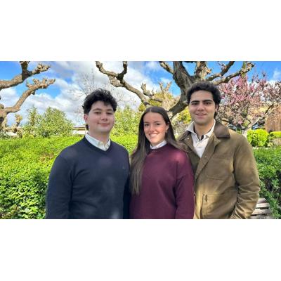 Un proyecto de Bachillerato en Cascante acaba convertido en un libro sobre la historia de la educación local