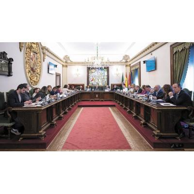 Asiron elude ser reprobado con el apoyo de PSN y el equipo de gobierno