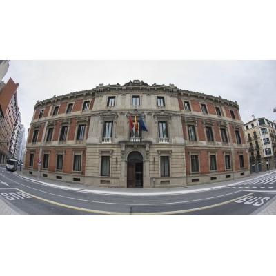 El decreto de medidas fiscales por la guerra de Irán llega este lunes al Parlamento foral