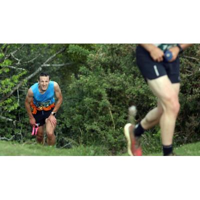 Beñat Albisu y Lide Urrestarazu se estrenan en el palmarés de la Media Maratón de Bera