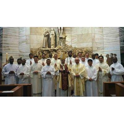 De India a México: Los 19 nuevos acólitos que el Arzobispo de Pamplona ha instituido en el Seminario Bidasoa de Pamplona