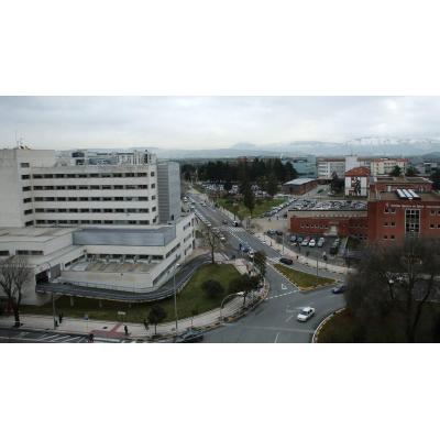 Chivite dice que los profesionales sanitarios "no deben tener miedo" al control horario en el trabajo