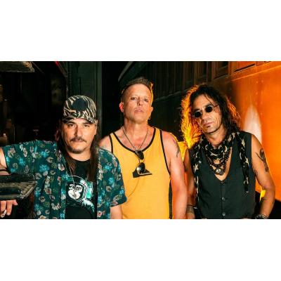 Ciclonautas abrirán el concierto de Loquillo del 8 de mayo en el Navarra Arena