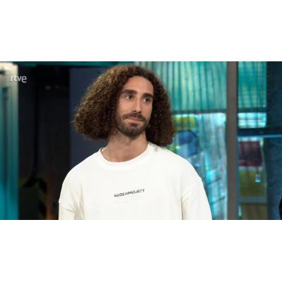 Espionaje en la Premier: un peluquero, un futbolista y un once desvelado
