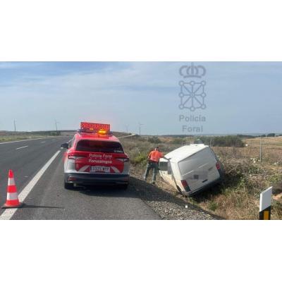 Lo que encontró la Policía Foral tras un accidente en la AP-68 en Ablitas: el conductor triplicaba en drogas