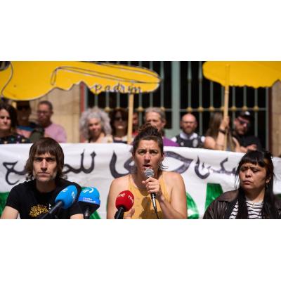 Colectivos exigen al Ayuntamiento de Pamplona que no contradiga al TAN y garantice el empadronamiento