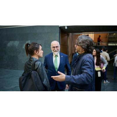 “Sanidad sin rumbo”: el PP de Navarra exige responsabilidades al consejero tras la crisis en Traumatología