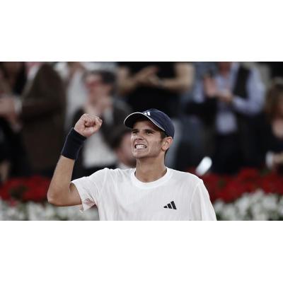 Rafa Jódar irrumpe en Madrid y arrasa a De Miñaur