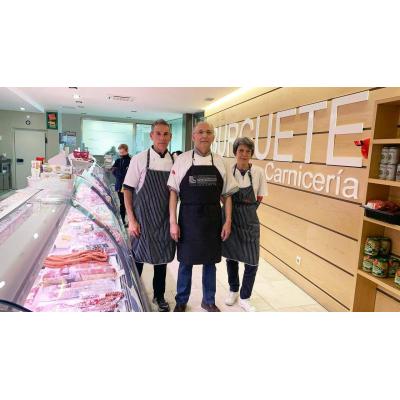 La carnicería familiar de Lumbier que dice adiós a tres generaciones: “Tengo que aprender a vivir sin trabajar”