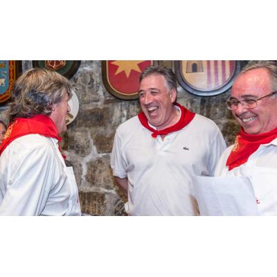 La gestión de Asiron en Pamplona: rompe relaciones con una sociedad gastronómica por sus normas internas