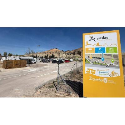 Un pueblo de Navarra estrena su área de autocaravanas y sorprende con una acogida masiva desde el primer día
