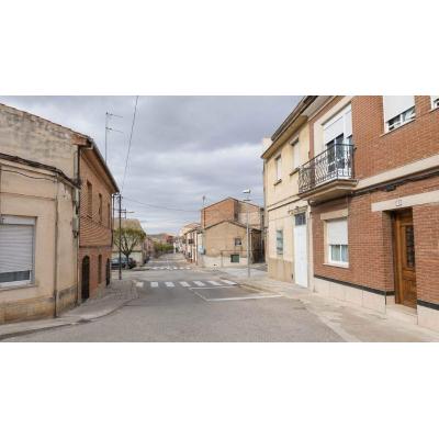 Vende una casa sin avisar a los dueños en Azagra y se queda los 10.000 euros que le dieron de señal
