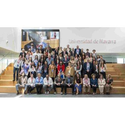 La Universidad de Navarra desvela el gran cambio que viene: por qué tenemos miedo a envejecer