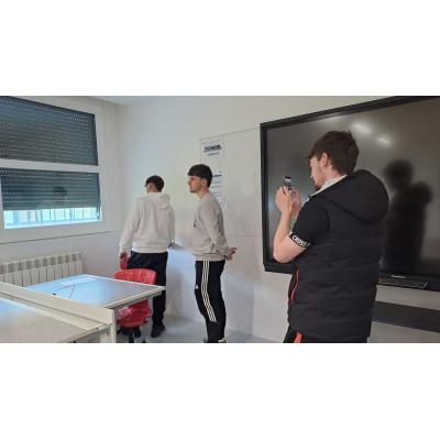 Cómo reciclar en un taller: la reflexión que ha llegado a las aulas de FP de este centro de Navarra