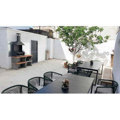La casa rural de Navarra que se inaugura con un espectacular patio interior de 75 metros cuadrados
