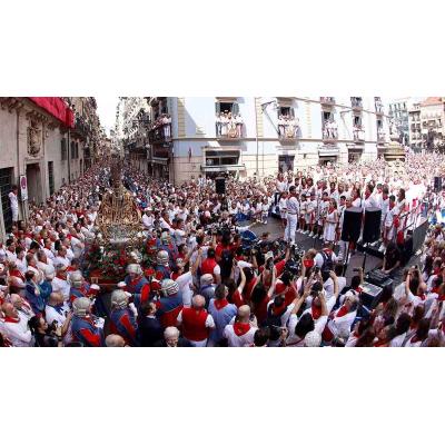 La jota que hace llorar a Pamplona cumple 50 años junto a San Fermín: "Sólo nos juntamos el 7 de julio"