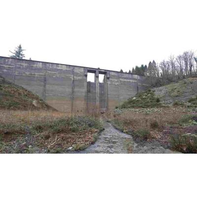La presa de Navarra que pertenece al ayuntamiento de San Sebastián y que se va a dinamitar en breve