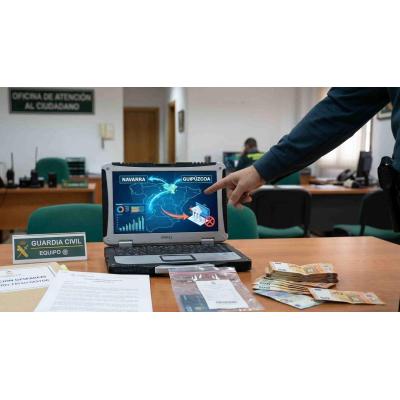 La rápida reacción de una víctima en Navarra permite recuperar 16.100 euros de una estafa bancaria