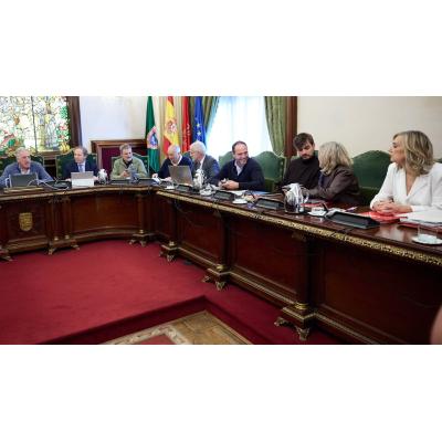 Asiron se une a los socialistas para tapar la gestión de Chivite y Domínguez en la grave crisis de la sanidad navarra