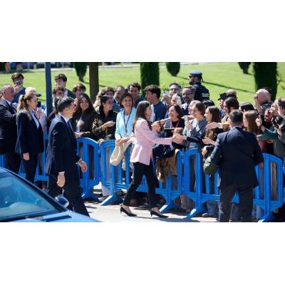 Pamplona recibe con cariño a la Reina Letizia en una jornada marcada por la emoción y el apoyo al voluntariado
