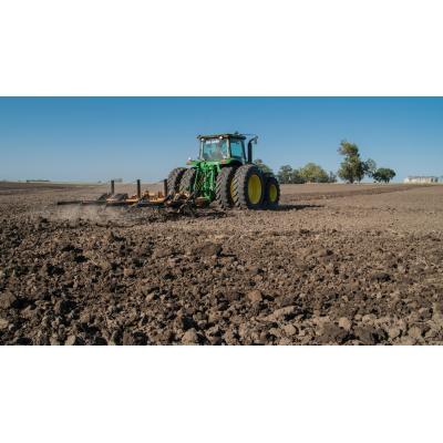 Reclaman en Navarra una ayuda urgente de 1.000 euros para cada agricultor y ganadero por la subida de costes
