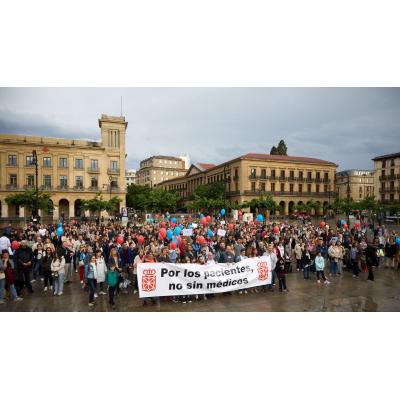 Salud y el Sindicato Médico de Navarra acercan posturas tras una primera reunión para desbloquear el conflicto