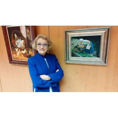 El hospital de Pamplona que ha convertido sus pasillos en una exposición de pintura al óleo