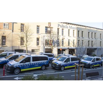 Pamplona prepara ocho nuevas furgonetas eléctricas para su Policía Municipal tras un contrato fallido
