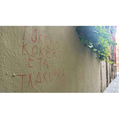 Tudela amanece con nuevas pintadas proetarras contra el alcalde Toquero tras la manifestación de los abertzales de LAB