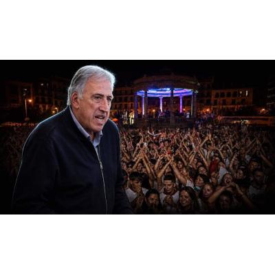 Asiron lleva al declive los conciertos de San Fermín en la Plaza del Castillo: “¿Puedo salir yo a cantar?”