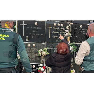 Una investigación en Navarra destapa diez hurtos cometidos en cementerios de varias comunidades
