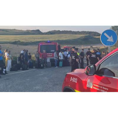 Tres trenes paralizados en Navarra: pasajeros evacuados tras incidencia eléctrica en la línea Pamplona-Zaragoza
