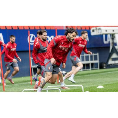 Osasuna respira con Rubén García tras conocer el primer diagnóstico de su lesión en Getafe