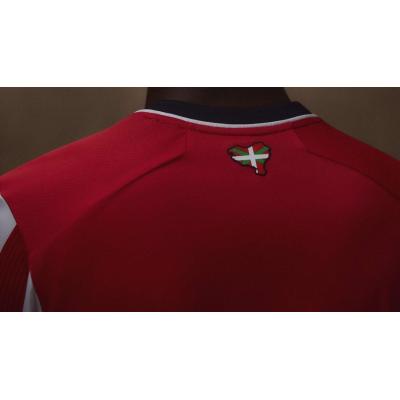 El proetarra Gara señala a Inda como enemigo público por denunciar la camiseta del Athletic con un escudo que anexiona Navarra