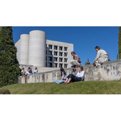 La Universidad de Navarra alcanza un primer puesto histórico en el ranking más completo de España