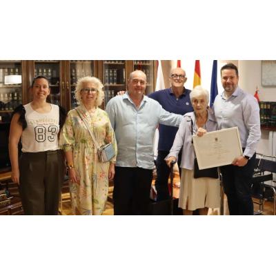Tudela despide con honores a una tienda histórica que ha formado parte de la ciudad desde 1875