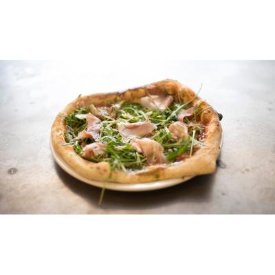 El nuevo rincón de Pamplona con pizzas de infarto, vermús clásicos y coctelería de calidad