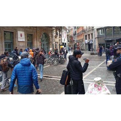 La oficina de regularización de migrantes de Asiron funciona a pleno rendimiento: ya ha gestionado miles de citas