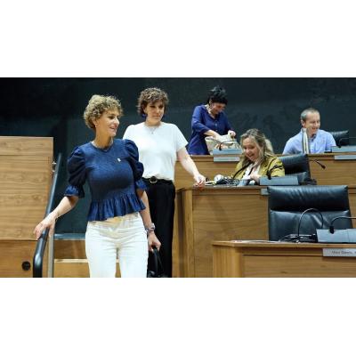 Las políticas feministas de Chivite no sirven para acabar con la brecha de género: el 61,6% de los parados son mujeres