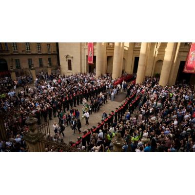 El Gobierno de Navarra suspende el homenaje civil a los policías forales fallecidos tras el rechazo de las familias